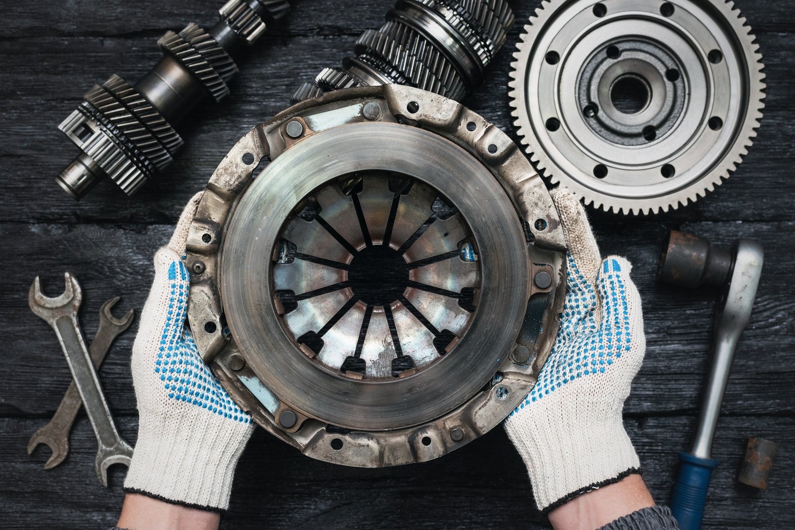 Why is my clutch slipping? - Fixter