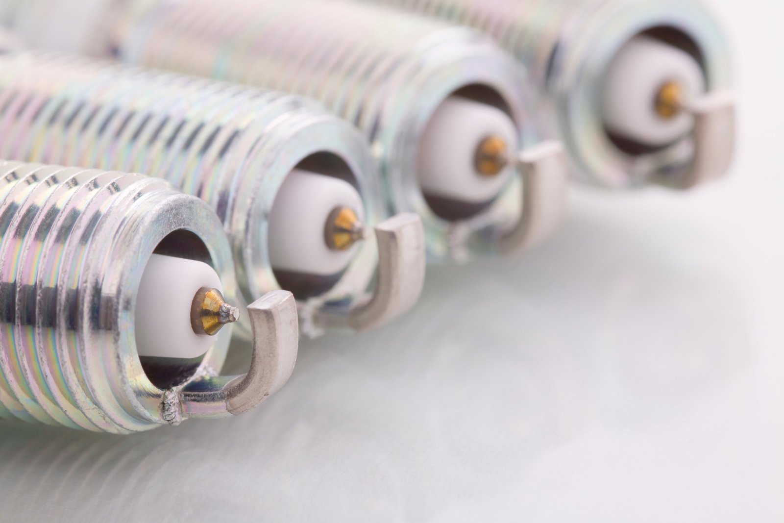 How do I know which spark plug my car needs? Fixter